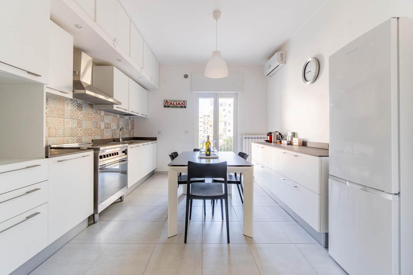 Apartamento Dimora Manzoni - Bari Center Exterior foto