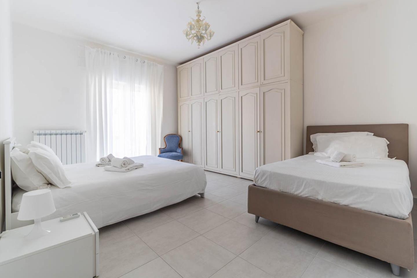 Apartamento Dimora Manzoni - Bari Center Exterior foto
